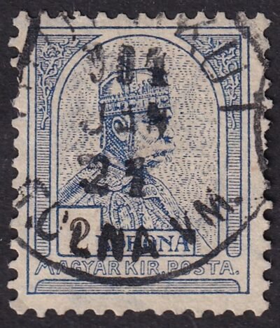 1900. 2 K “E” jobbra dölő korona vízjellel