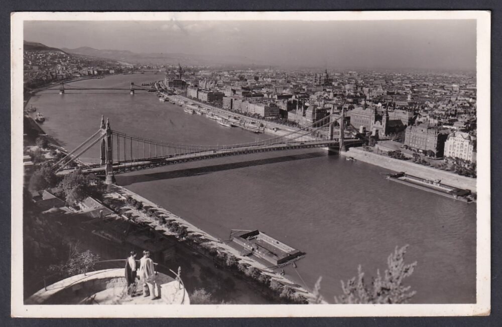 Budapest- Kilátás a szt. Gellért hegyről, Képeslevelezőlap (megcímzett, feladatlan) - Image 2