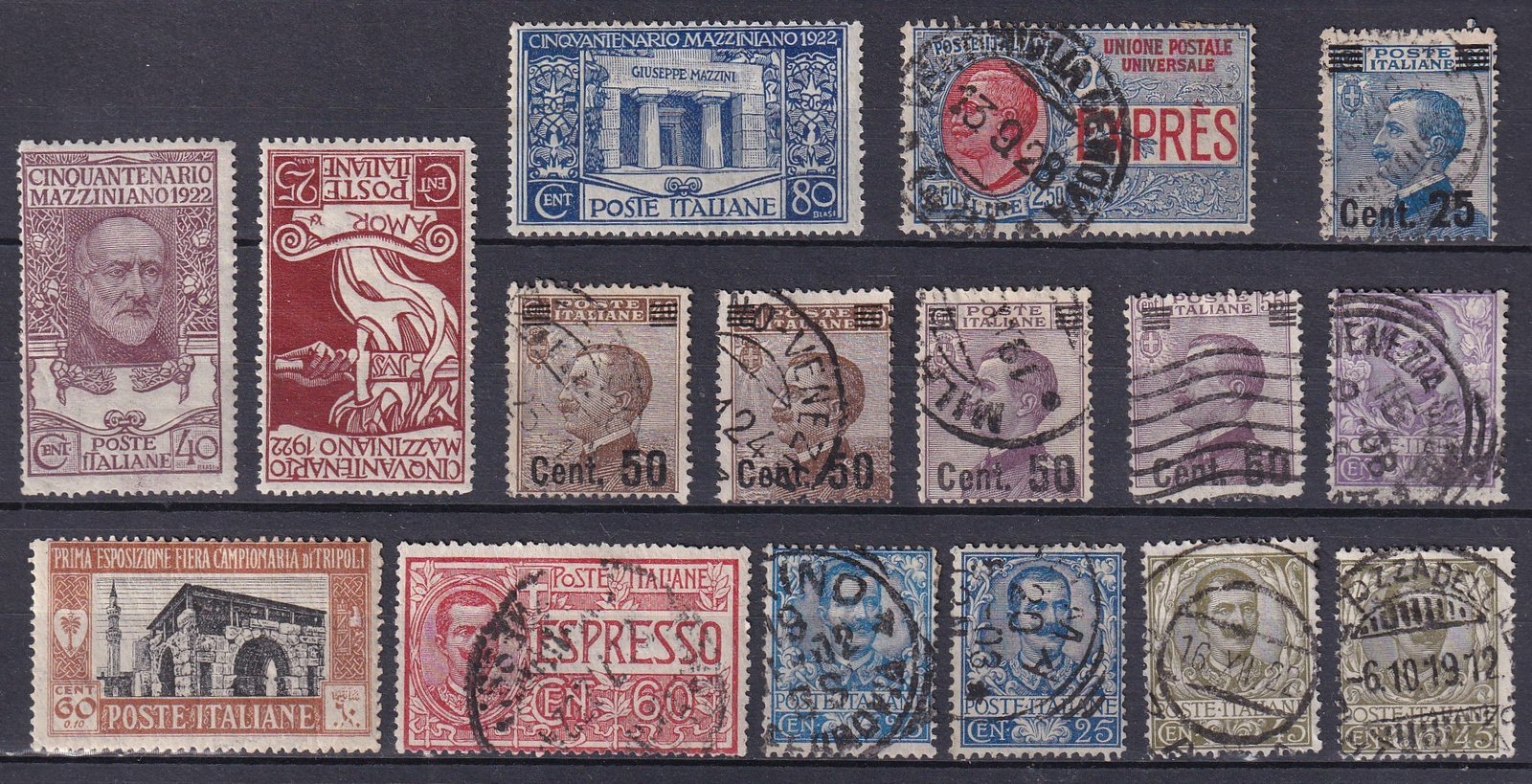 Olasz királyság - vegyes bélyeg, köztük 1922. Giuseppe Magazin, igen magas katalógus értékkel!