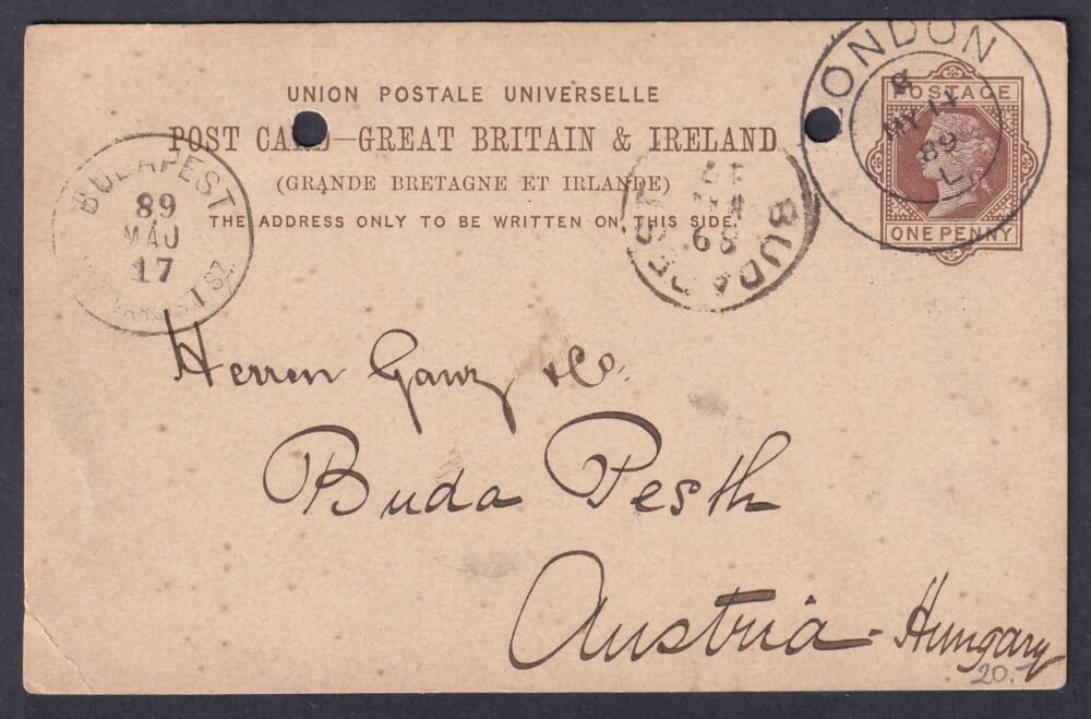 1889. London, Budapestre feladott, UPU - díjjegyes levelezőlap