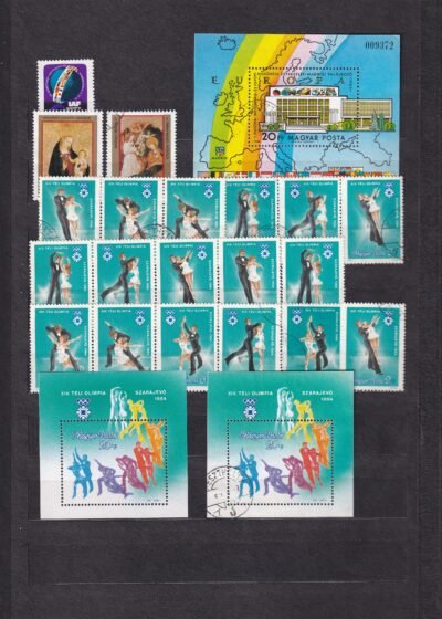 12 lapos berakó (vastag fekete lapokkal), magyar postatiszta bélyegekkel - Image 13