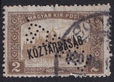 *P.M.K.B.* perfin bélyeg - KÖZTÁRSASÁG bélyegen!