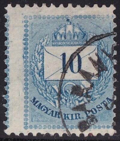 1881. II. 10 kr /E/ erősen elcsúszott, szomszéd bélyegképbe fogazással