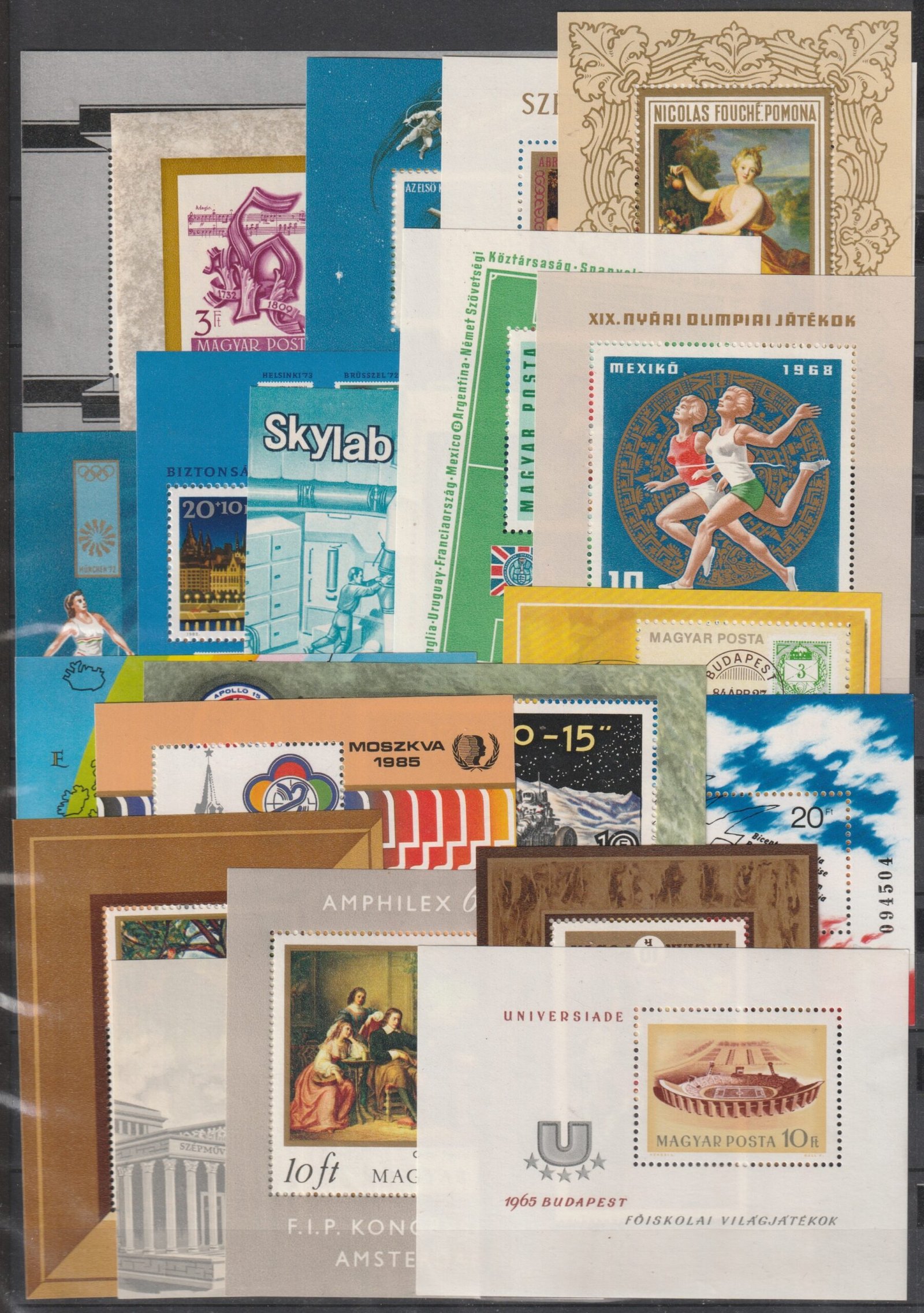 25_2_20250818_0166 19 db különböző blokk