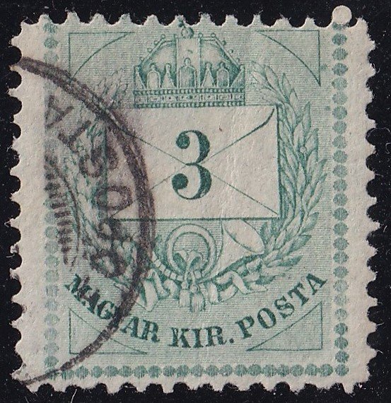 1874. 3 kr – gyöngysor és háromszögek - durva metszet javítás - alacsonyra fogazva (22 mm)