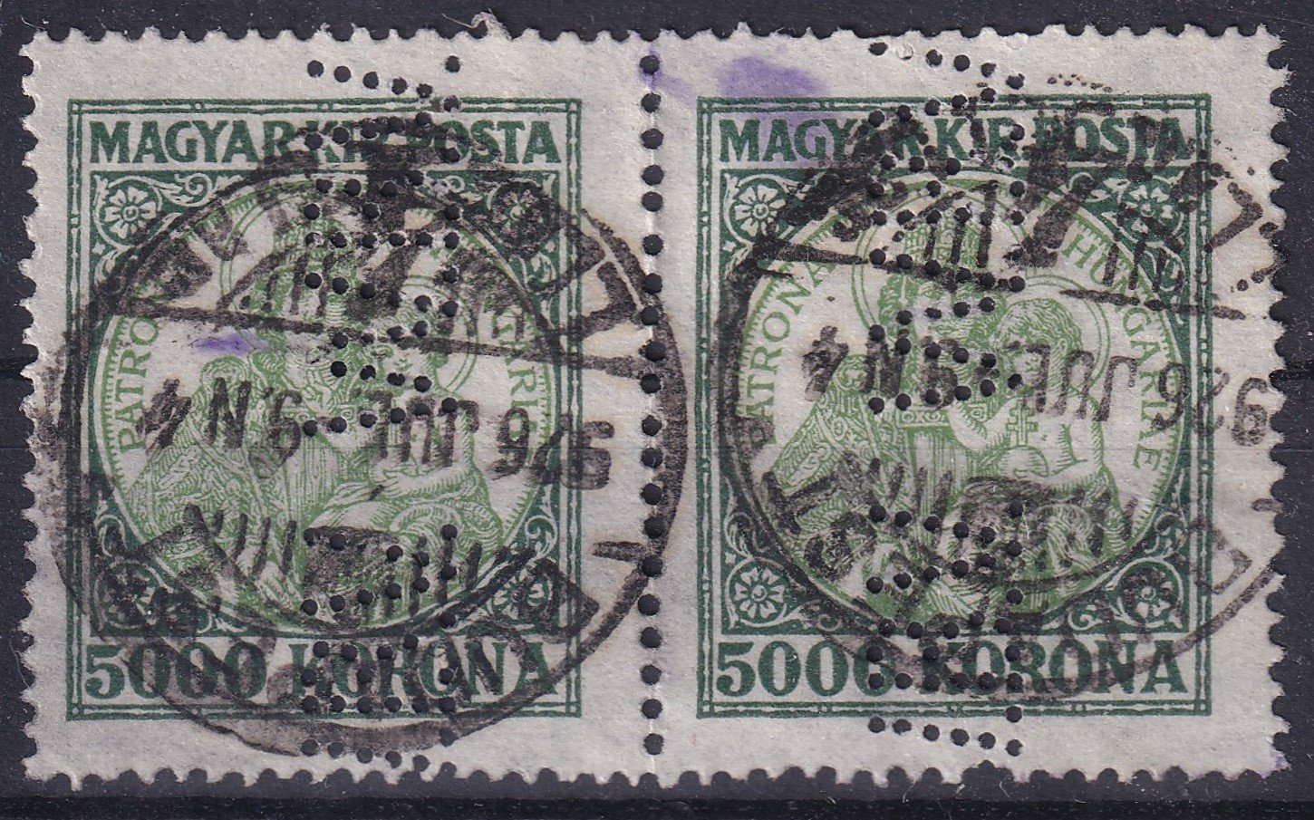 IMG_20251027_0020.2 "W.B.V." perfin bélyeg párban