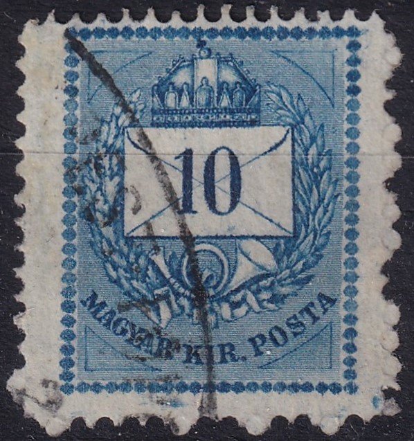 1874. 10 kr, durva gyöngyjavítással, sötétkék színben; a javítások nyoma ennek ellenére jól látható +  szélesre fogazva!