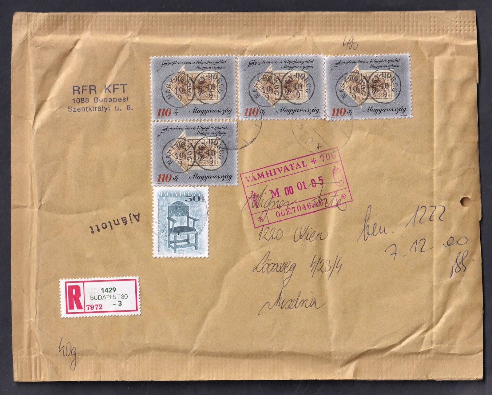 2000. Ausztriába feladott ajánlott-vámkezelt párnás boríték