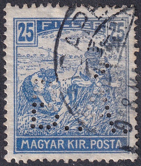 *B.Á.* céglyukasztás (perfin)