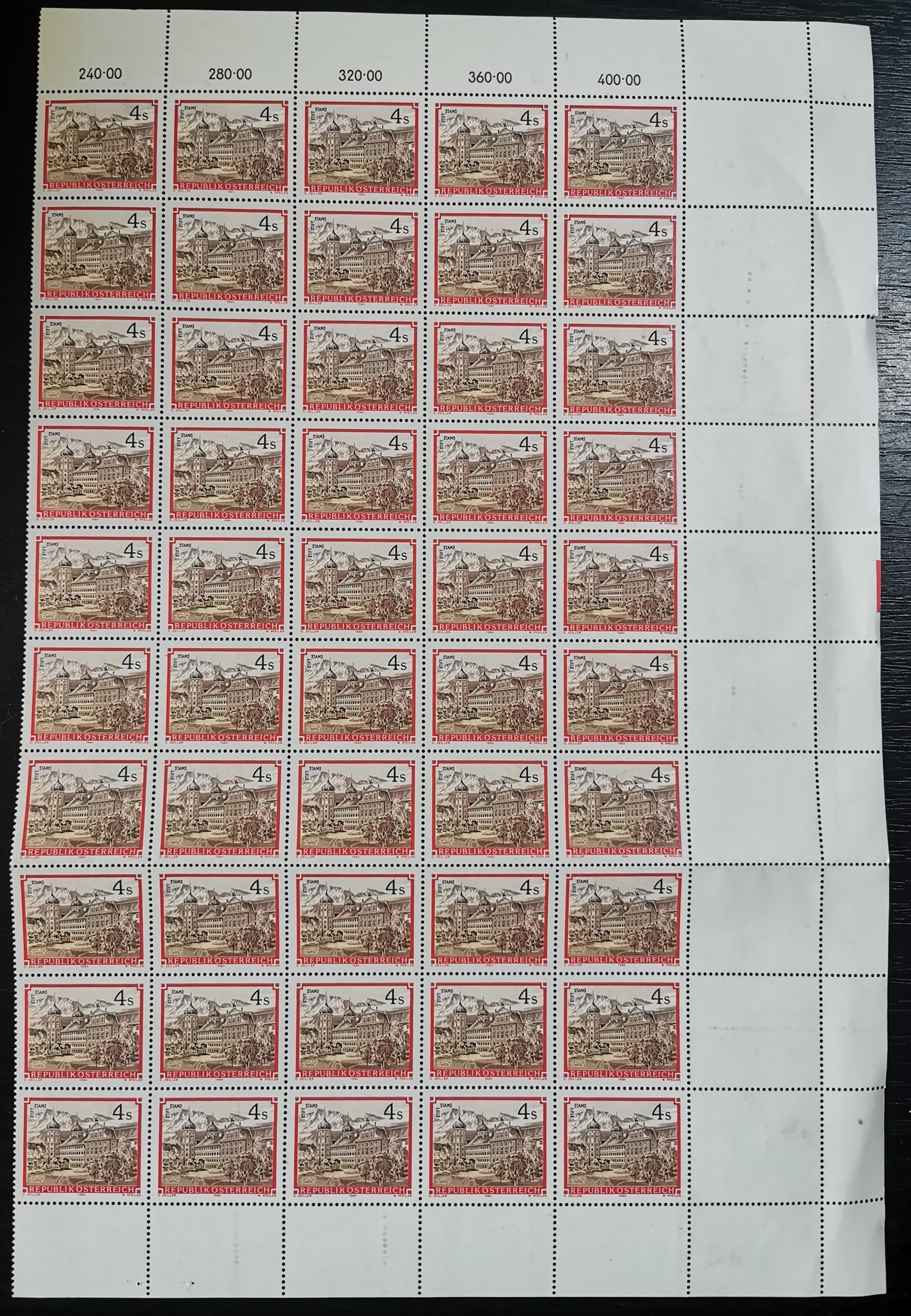 1982. Ausztria, 4 Shilling 40 db-os ívrészlet üresmezővel