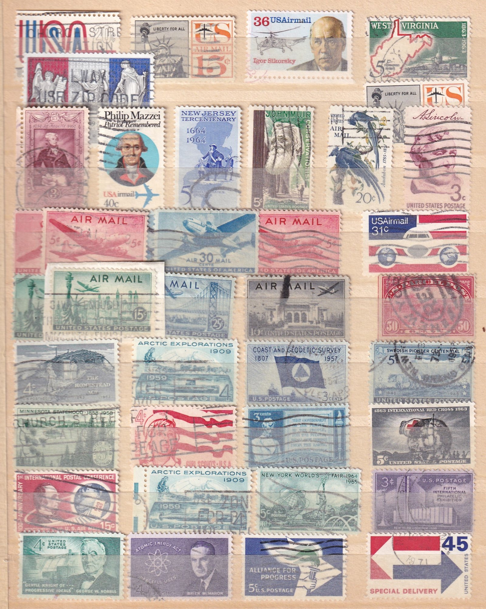 Amerikai gyűjtemény, több speciális résszel, nagyon erős városi előértéktelenítés gyűjteménnyel.