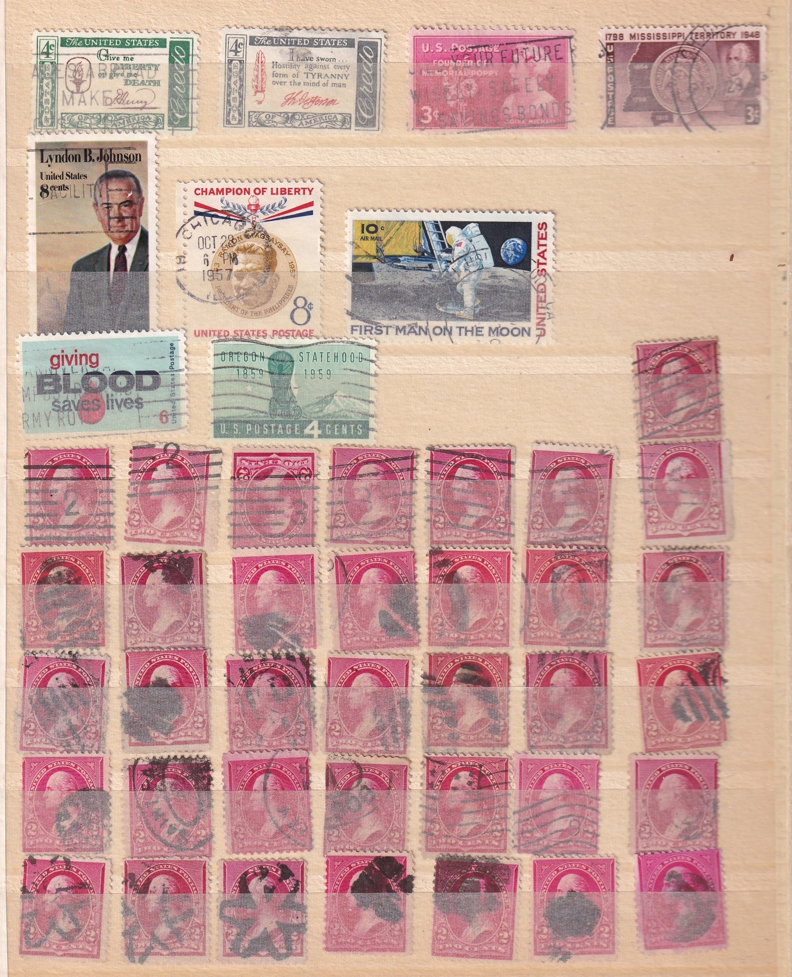 Amerikai gyűjtemény, több speciális résszel, nagyon erős városi előértéktelenítés gyűjteménnyel.