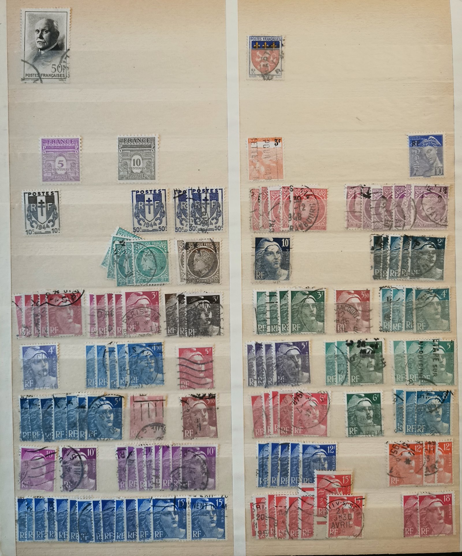 Franciaország vegyes alapgyűjtemény kéthasábos berakóban (csomagpontra szállítható)