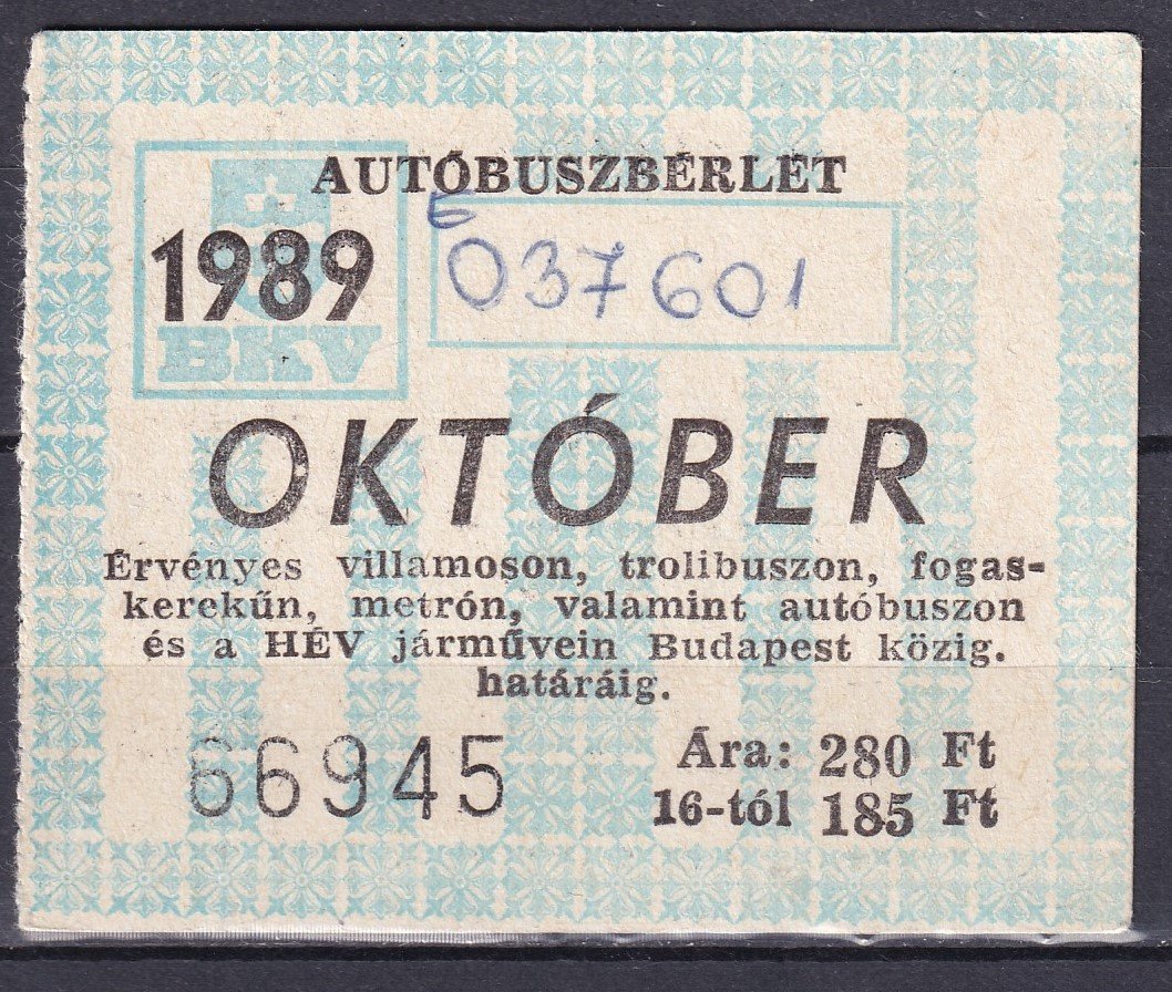 1989. Budapest, Autóbusz bérlet – OKTÓBER