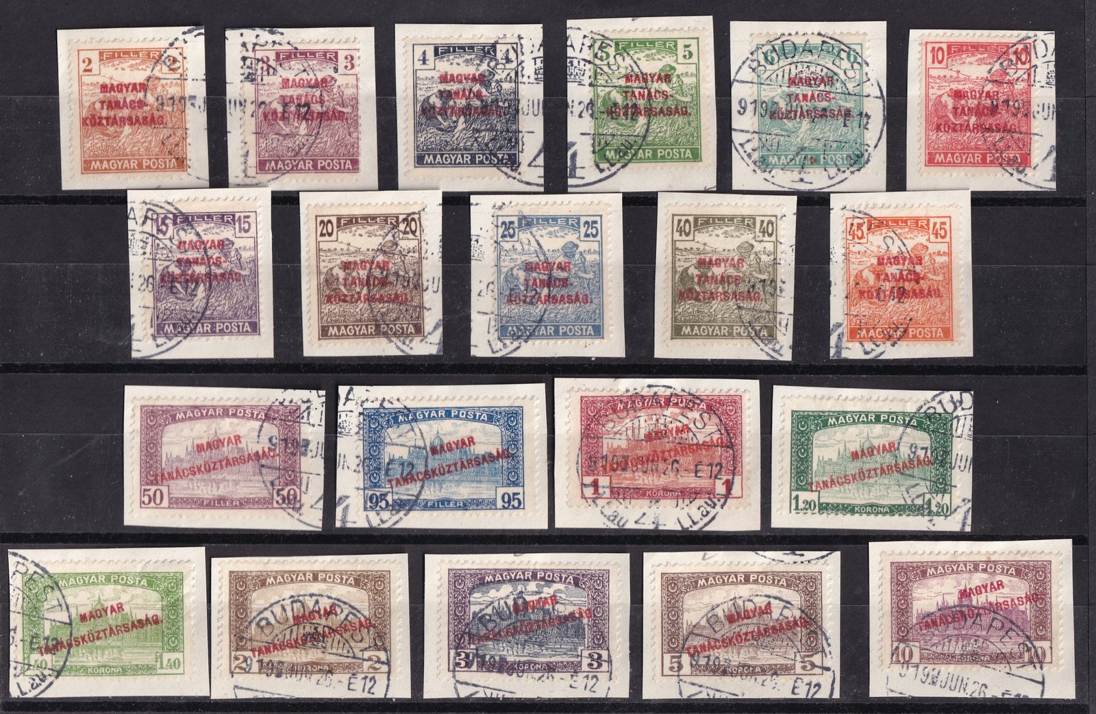 1919. Magyar Tanácsköztársaság kivágásokon - több bélyegen kármin színű felülnyomás!