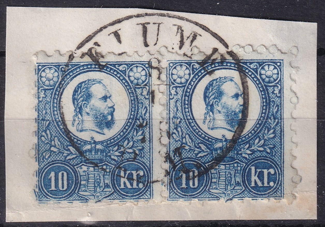 IMG_20260424_0029.3 1871. Réznyomat 10kr sötétkék - pár, kivágáson - FIUME / P.M. ovális bélyegzéssel