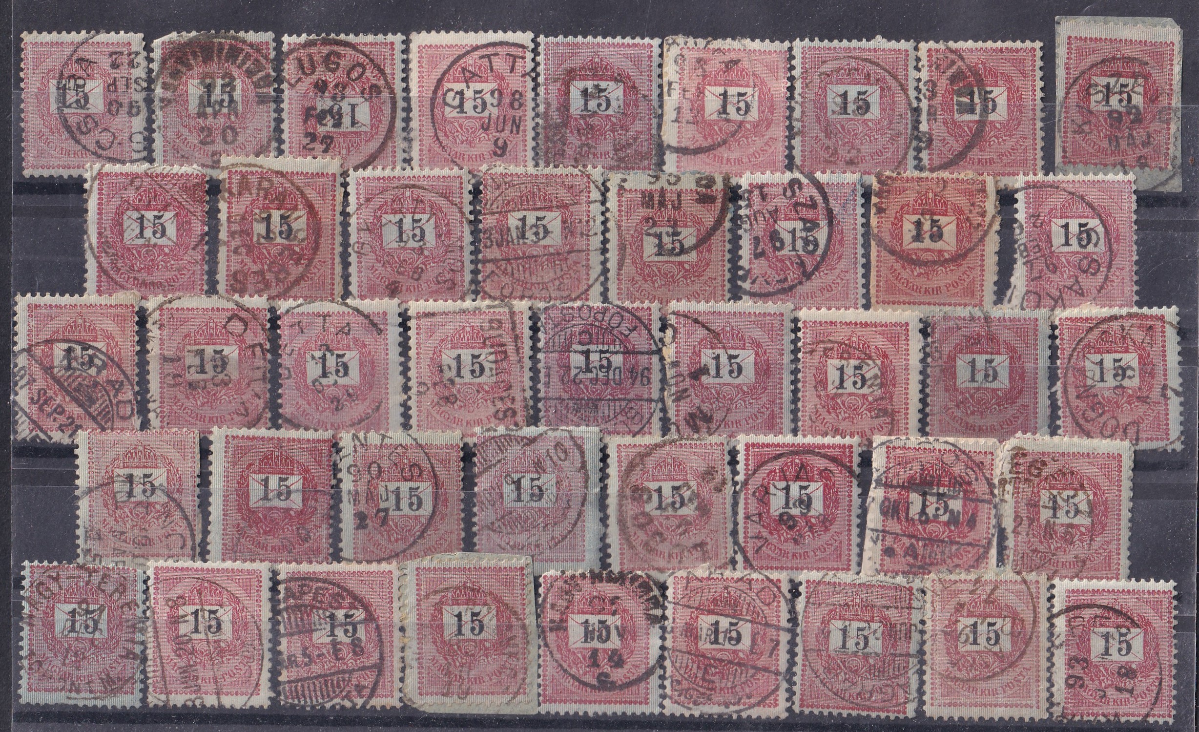 1889. 15 krajcáros összeállítás különféle bélyegzésekkel, fogazat- és színárnyalat-változatokkal – kincskereső csomag a feketeszámú krajcárosok kedvelőinek