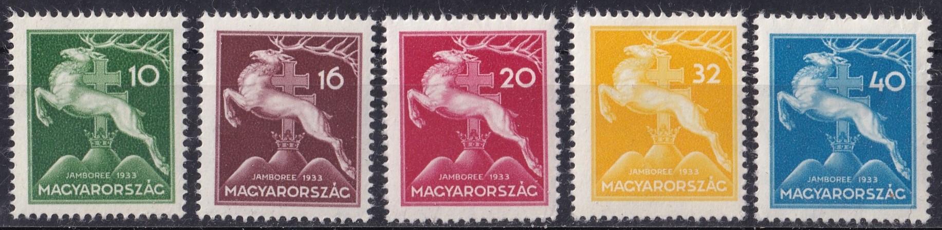 1933. Cserkész sor