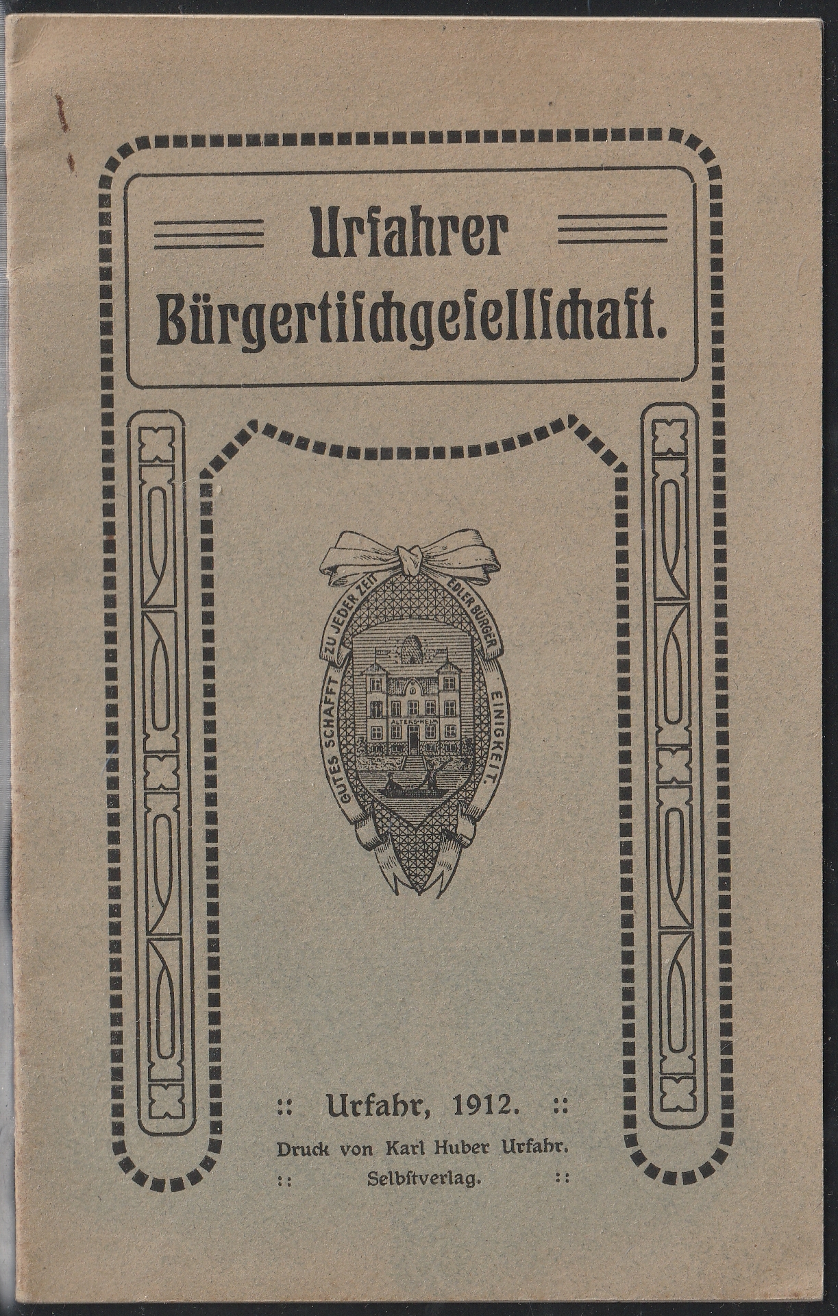 1912. Az „Urfahri Polgári Asztaltársaság” alapszabályai – Urfahr (ma Linz városrésze). A jótékonysági egyesület célja az elszegényedett polgárok, kereskedők és üzletemberek támogatása volt. Eredeti, német nyelvű nyomtatvány.