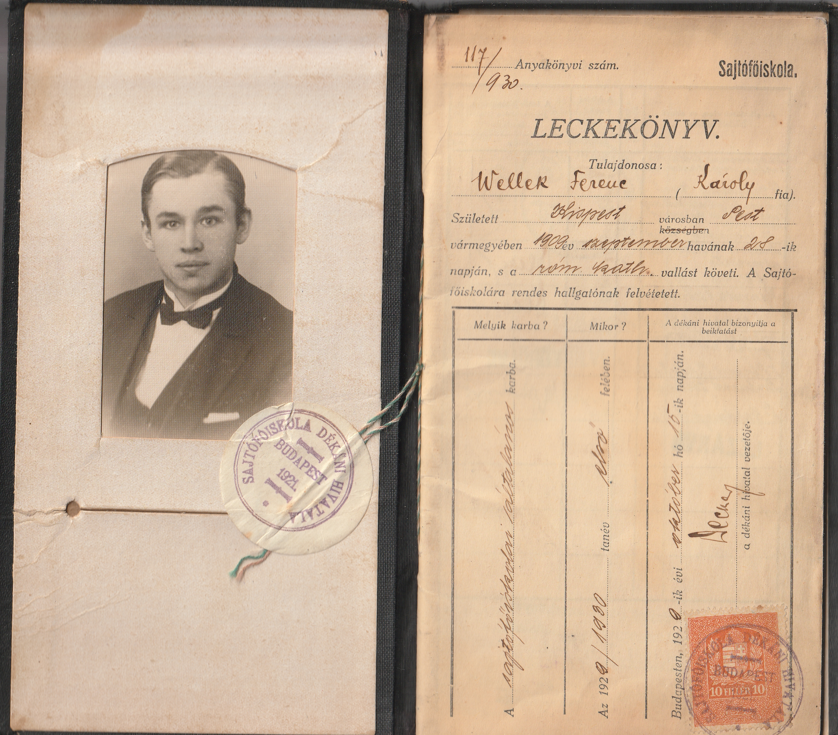 1929/1930. tanévi leckekönyv, benne több különféle iskolai irattal