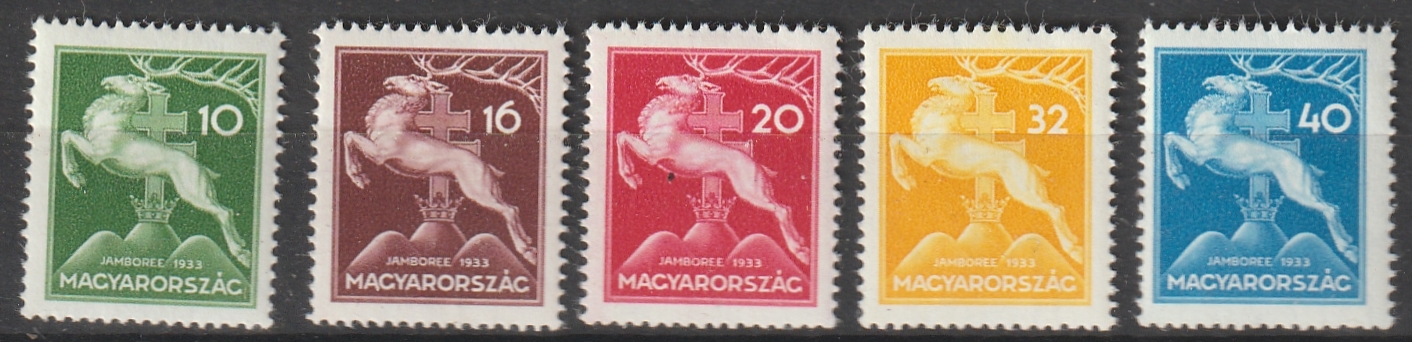 1933. Cserkész sor